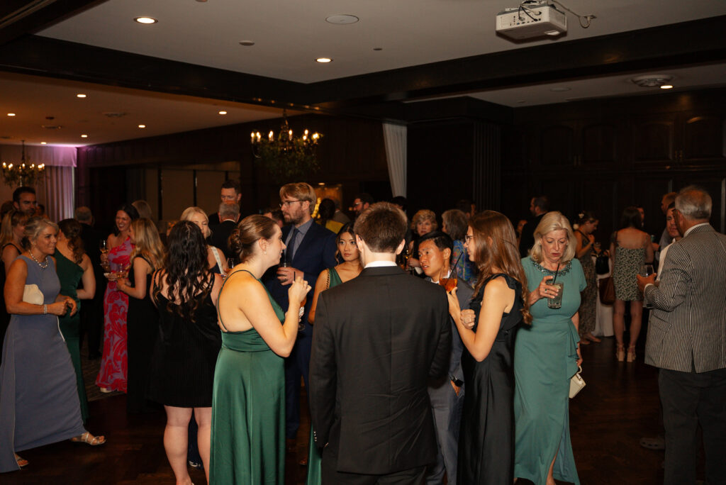 Saint Paul Town and Country Club wedding cocktail hour